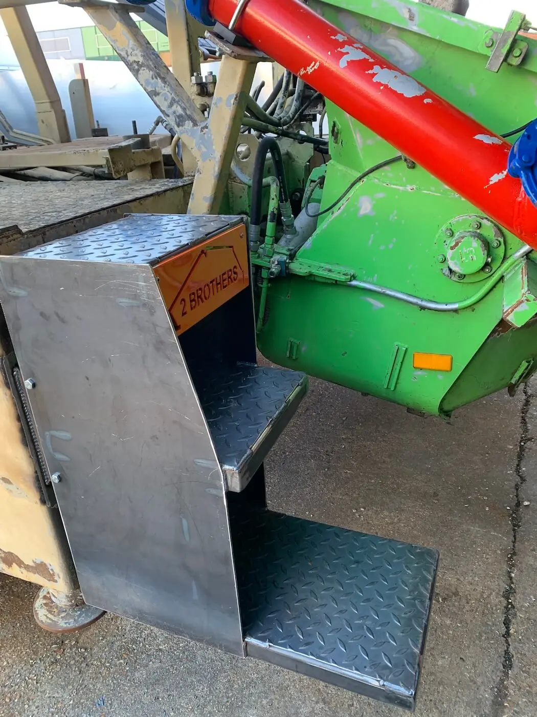 Plant, HGV Repair & On-Site Works - photo 10